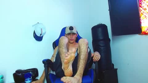 Snapshot of skinny_marked chatting on January 2025 06:21:01 PM skinny marked online show from January 2025 06:21:01 PM