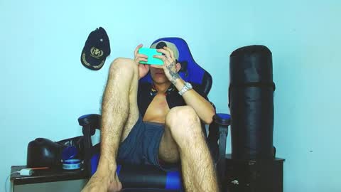 Snapshot of skinny_marked chatting on January 2025 02:11:02 AM skinny marked online show from January 2025 02:11:02 AM