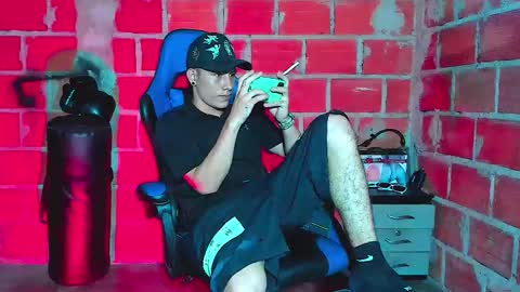 Snapshot of skinny_marked chatting on October 2025 09:12:02 PM skinny marked online show from October 2025 09:12:02 PM