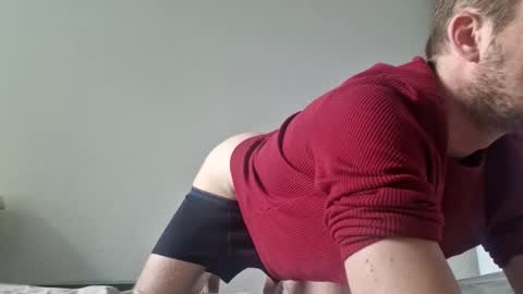 skinnyb24 online show from May 2026 01:30:01 PM