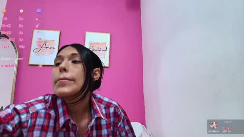 Snapshot of skinnyneighbour_ chatting on January 2025 09:08:01 AM Karla online show from January 2025 09:08:01 AM