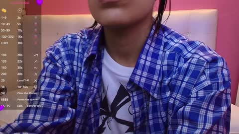 Snapshot of skinnyneighbour_ chatting on February 2025 03:06:01 AM Karla online show from February 2025 03:06:01 AM