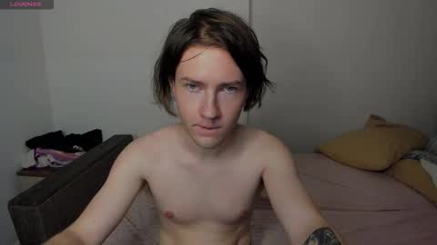 Andrew online show from November 2025 11:15:01 PM