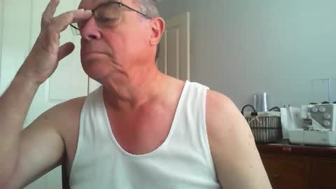 Snapshot of skipper1970 chatting on January 2026 01:31:01 AM Skipper1970 online show from January 2026 01:31:01 AM