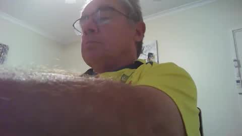 Snapshot of skipper1970 chatting on March 2026 03:20:01 AM Skipper1970 online show from March 2026 03:20:01 AM