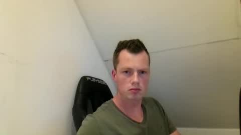 Snapshot of skippyhihi chatting on September 2025 08:12:02 PM skippyhihi online show from September 2025 08:12:02 PM