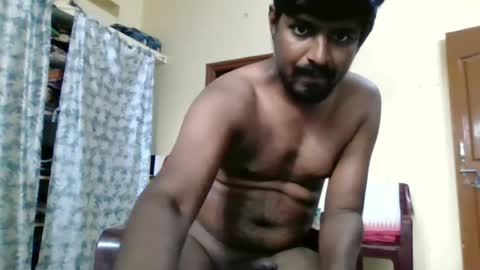 Snapshot of sklavepappu143 chatting on June 2026 05:51:02 AM Indianslut1431 online show from June 2026 05:51:02 AM