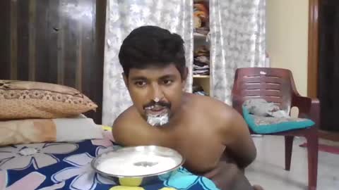 Snapshot of sklavepappu143 chatting on July 2026 08:50:01 AM Indianslut1431 online show from July 2026 08:50:01 AM