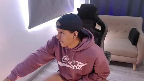 Liam Vokov online show from March 2026 12:55:02 PM