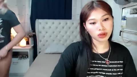 Snapshot of sky_fox_sweetxx chatting on January 2025 06:22:01 AM    online show from January 2025 06:22:01 AM