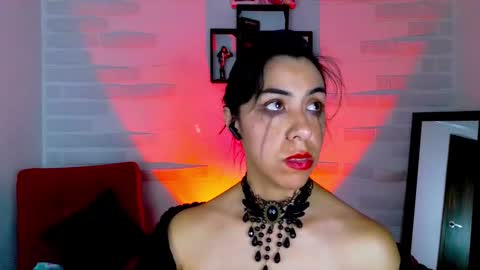 Snapshot of sky_girl1 chatting on December 2024 04:43:02 AM Mile online show from December 2024 04:43:02 AM