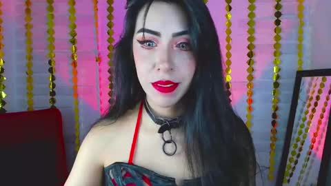 Snapshot of sky_girl1 chatting on February 2025 09:53:02 PM Mile online show from February 2025 09:53:02 PM