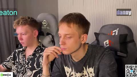 sky_hunter online show from April 2026 01:32:02 PM