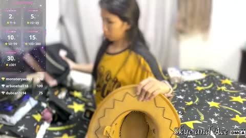 Skye and Ace online show from October 2025 12:57:02 PM