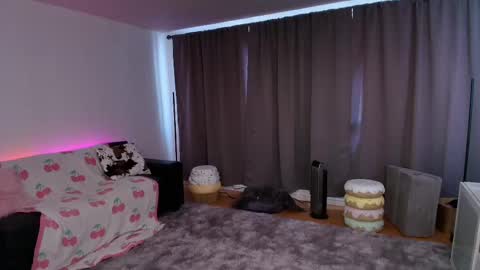 Skye Watson online show from March 2026 07:02:02 PM