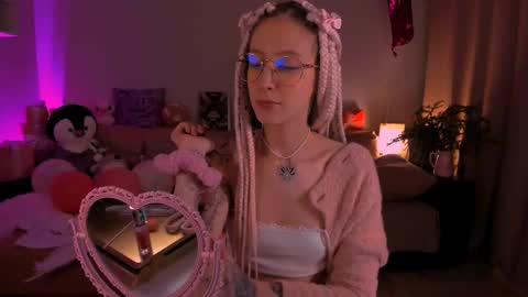    online show from February 2025 11:10:02 PM