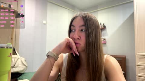 Aurora online show from April 2026 01:00:02 PM