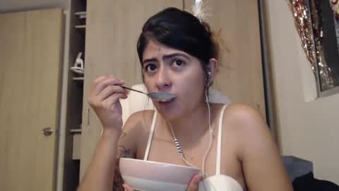 Skyler online show from February 2025 03:02:02 AM