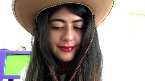 Skyler online show from December 2025 04:48:01 PM