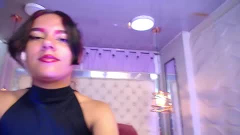 Snapshot of skyler_rouse chatting on May 2026 07:32:02 PM skyler_rouse online show from May 2026 07:32:02 PM