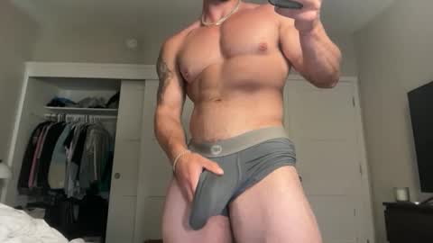 Skyler Flexes online show from March 2026 12:36:01 AM