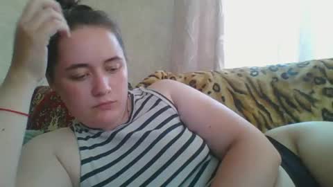 skyressie333 online show from June 2026 10:59:02 AM