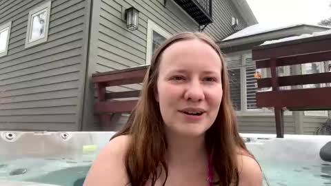 Snapshot of skywinters chatting on January 2025 03:33:01 PM Sky Winters online show from January 2025 03:33:01 PM