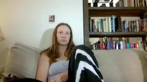 Snapshot of skywinters chatting on July 2026 01:21:02 PM Sky Winters online show from July 2026 01:21:02 PM