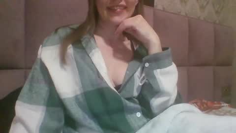 Sladkiegubki online show from February 2025 08:44:01 PM