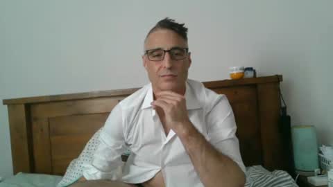 slave4live online show from February 2026 02:01:02 AM