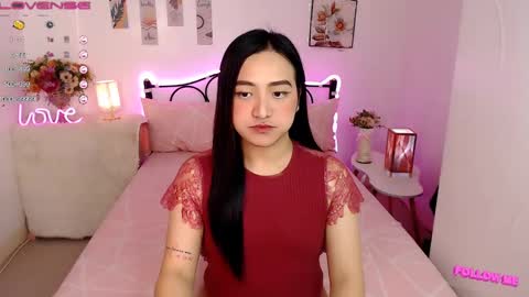 Queen Cyrine online show from March 2025 01:16:02 AM