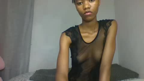 Snapshot of slaybby chatting on September 2025 07:47:02 PM Slaybby online show from September 2025 07:47:02 PM