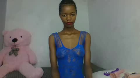 Slaybby online show from November 2025 10:47:01 AM