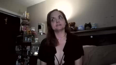 Snapshot of slayterkitty chatting on November 2025 08:11:02 PM slayterkitty online show from November 2025 08:11:02 PM