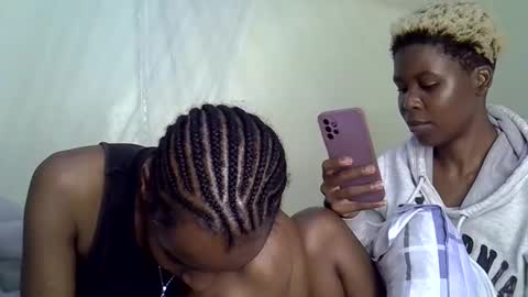 Snapshot of sleciahsha chatting on April 2026 05:19:02 PM sly online show from April 2026 05:19:02 PM