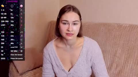 Alice online show from November 2025 04:56:01 AM