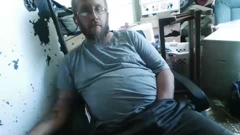 Snapshot of slickwill2391 chatting on May 2026 05:29:02 PM slickwill2391 online show from May 2026 05:29:02 PM