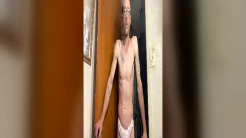 Snapshot of slim315488 chatting on June 2026 01:48:01 AM slim315488 online show from June 2026 01:48:01 AM