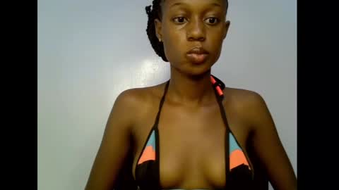 Snapshot of slim_candy12 chatting on June 2026 07:36:01 AM Lily online show from June 2026 07:36:01 AM