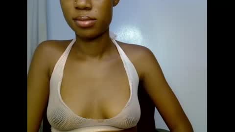 Snapshot of slim_candy12 chatting on June 2026 07:50:02 AM Lily online show from June 2026 07:50:02 AM