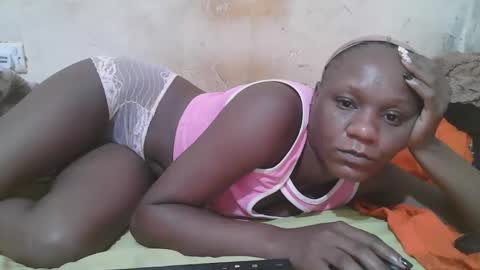 Snapshot of slim_girl3 chatting on May 2026 03:24:01 AM slim_girl3 online show from May 2026 03:24:01 AM
