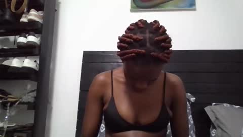 slim_l2 online show from December 2025 11:42:01 PM