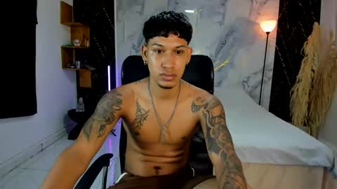 slim_master12 online show from May 2026 03:24:01 AM