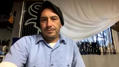 Snapshot of slimefest11 chatting on October 2025 09:31:01 PM More more more online show from October 2025 09:31:01 PM