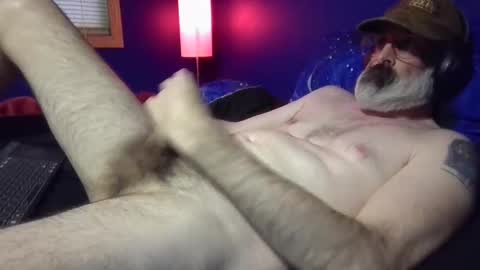 Snapshot of slimglimmer chatting on February 2025 10:11:01 PM Slimglimmer online show from February 2025 10:11:01 PM