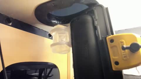 Slimguerrilla online show from April 2026 04:28:02 PM