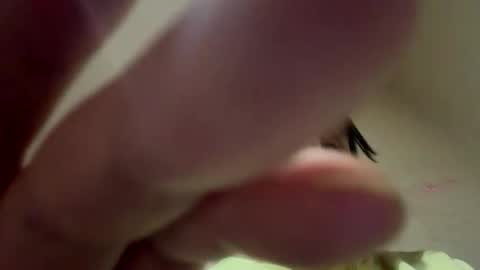 slimmers01 online show from March 2026 06:23:01 PM