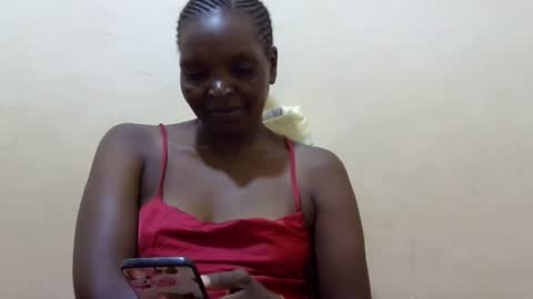 Snapshot of slimmygal chatting on February 2025 01:11:02 PM slimmygal online show from February 2025 01:11:02 PM