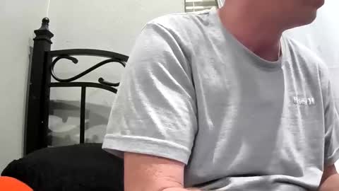 Snapshot of slimnsexy00 chatting on May 2026 10:21:01 AM slimnsexy00 online show from May 2026 10:21:01 AM