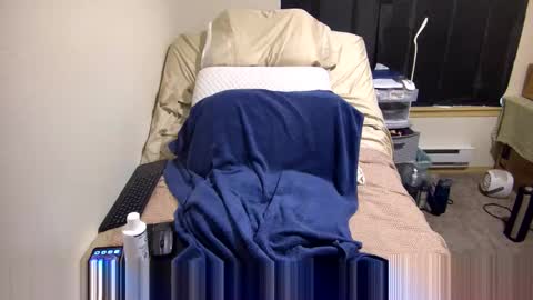 Toni online show from May 2026 12:39:01 AM
